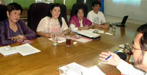 APCD Chief Adviser Akiie Ninomiya discusses with NCDA and MCCID College Officials.
