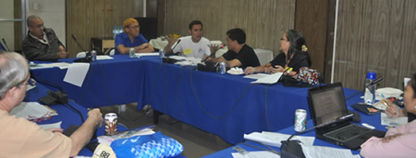 Sir Jerome suggest some points during the focus group discussion.